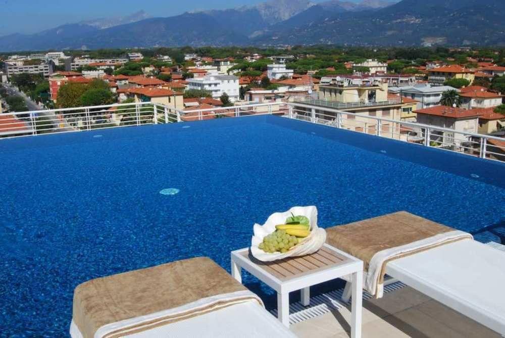 Hotel Bracciotti Lido di Camaiore Esterno foto