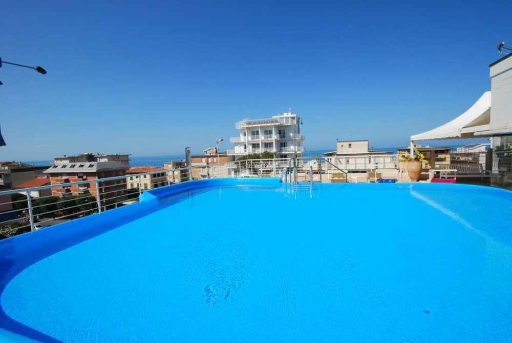 Hotel Bracciotti Lido di Camaiore Esterno foto