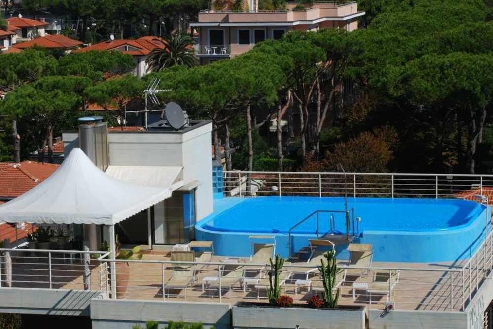 Hotel Bracciotti Lido di Camaiore Esterno foto