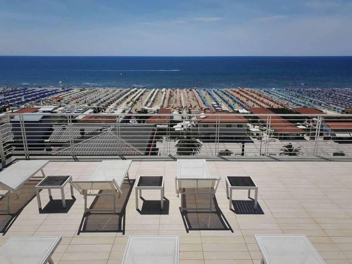Hotel Bracciotti Lido di Camaiore Esterno foto